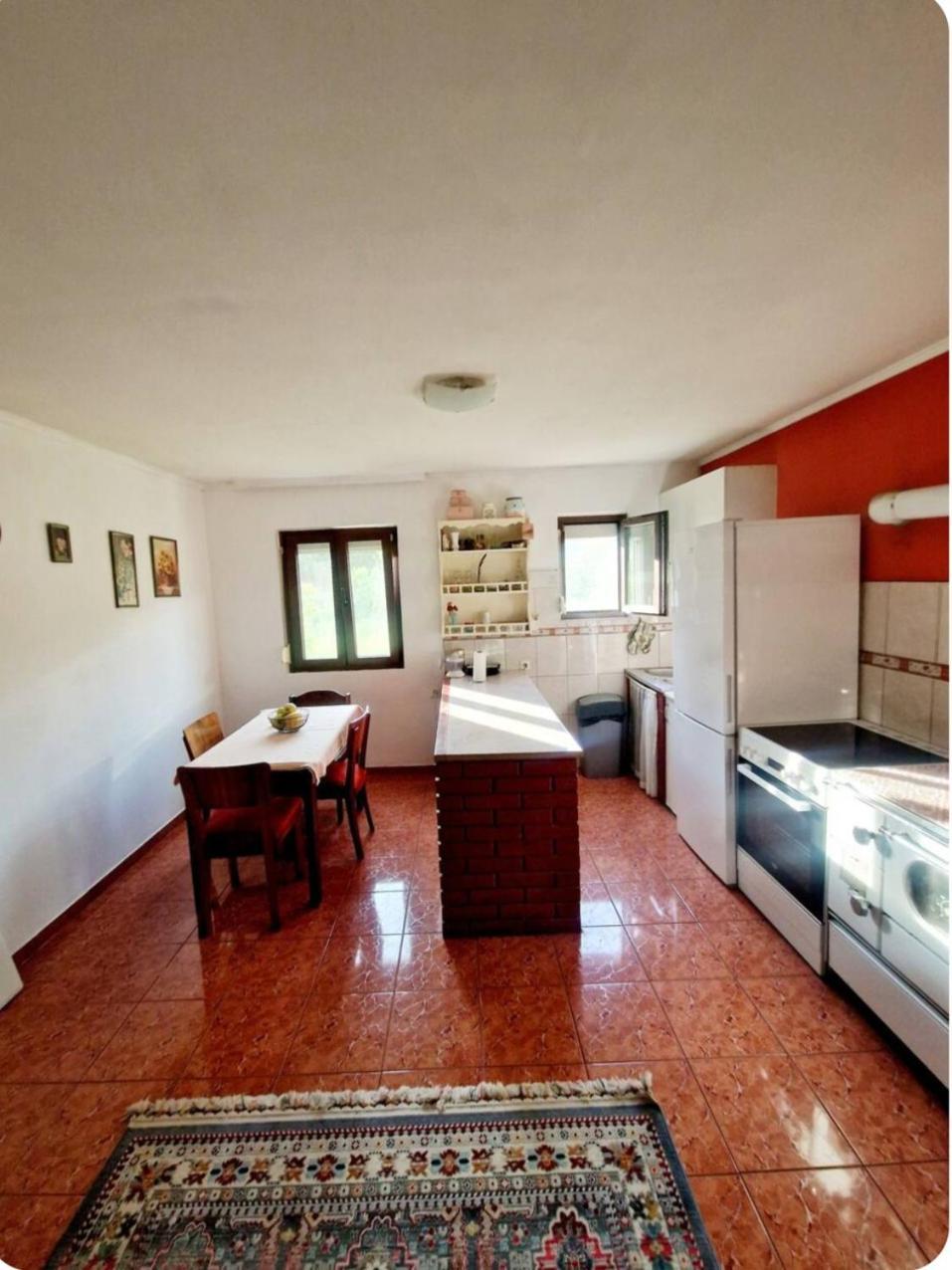 וירפזאר Ivan'S Holiday Home מראה חיצוני תמונה