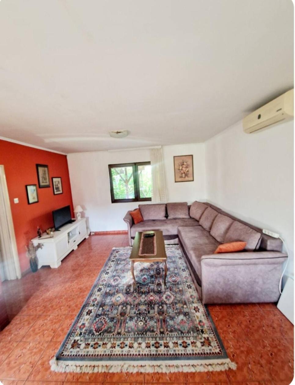 וירפזאר Ivan'S Holiday Home מראה חיצוני תמונה